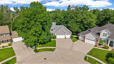 View/Area - 4928 Olde Mill Ct, Cedar Rapids, IA 52411 photo 2 of 6