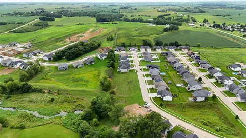 View/Area - 1735 Parkland Dr, Ely, IA 52227 photo 7 of 9