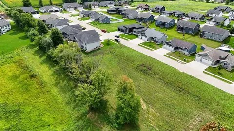 View/Area - 1735 Parkland Dr, Ely, IA 52227 photo 4 of 9
