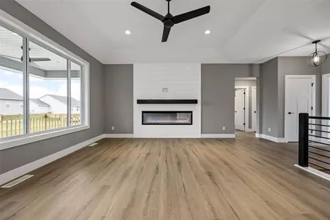 Living - 1735 Parkland Dr, Ely, IA 52227 photo 5 of 7