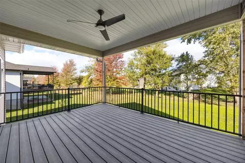 Exterior - 1735 Parkland Dr, Ely, IA 52227 photo 6 of 6