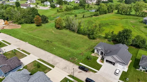 View/Area - 1735 Parkland Dr, Ely, IA 52227 photo 2 of 9