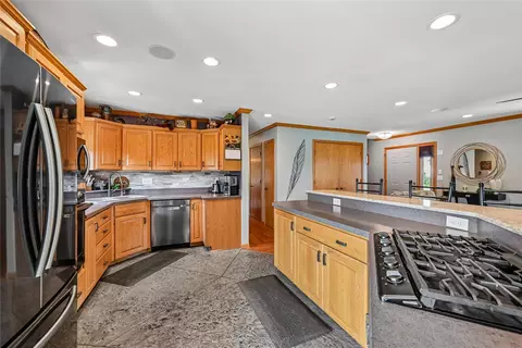 Kitchen - 2575 Clark Ave, Marion, IA 52302 photo 3 of 3