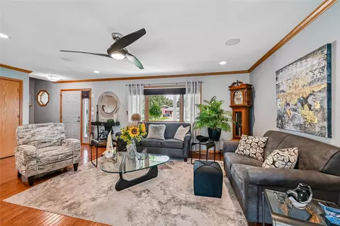 Living - 2575 Clark Ave, Marion, IA 52302 photo 1 of 3