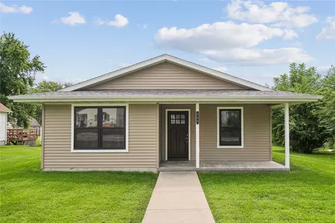209 E Lincoln Way, Wheatland, IA 52777