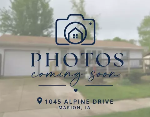 1045 Alpine Rd, Marion, IA 52302