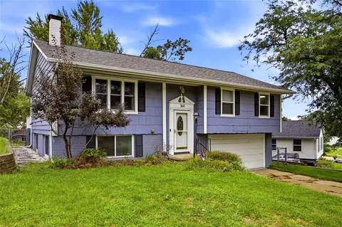 164 Brentwood Dr NE, Cedar Rapids, IA 52402