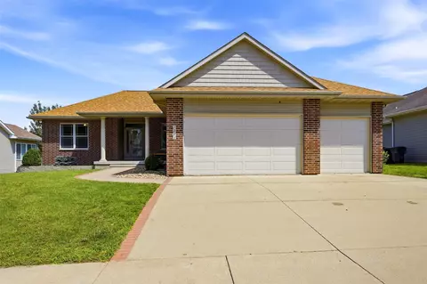 3501 Royal SW, Cedar Rapids, IA 52404