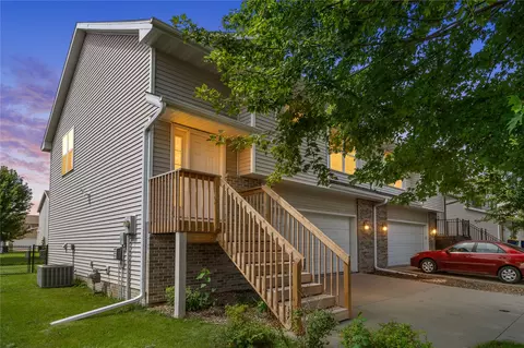 235 N Park Ridge Rd, North Liberty, IA 52317