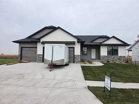 1404 Hickory Rdg, Marion, IA 52302