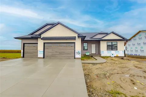 1404 Hickory Rdg, Marion, IA 52302