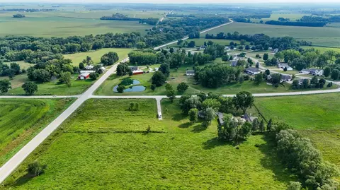 View/Area - 4333 Ring Rd, Walker, IA 52352 photo 7 of 10