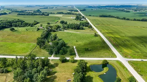 View/Area - 4333 Ring Rd, Walker, IA 52352 photo 10 of 10