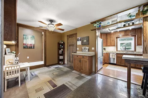 Entry Way - 4333 Ring Rd, Walker, IA 52352 photo 2 of 4