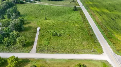 View/Area - 4333 Ring Rd, Walker, IA 52352 photo 5 of 10