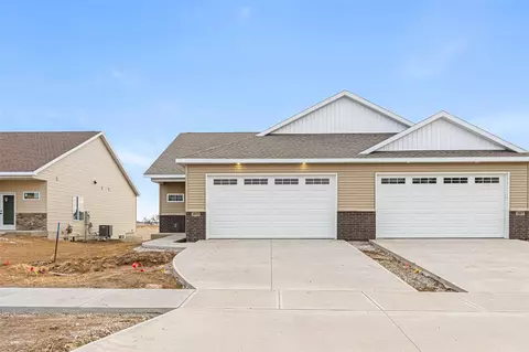 2015 Suttner Ave, North Liberty, IA 52317