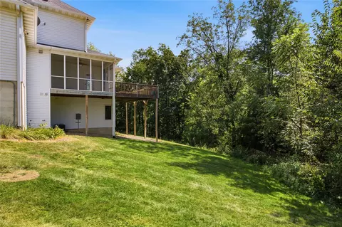 Exterior - 195 Morgan Ct, Cedar Rapids, IA 52411 photo 6 of 7