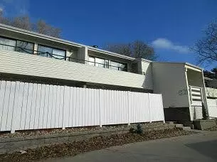 2955 Bowling St SW #135, Cedar Rapids, IA 52404