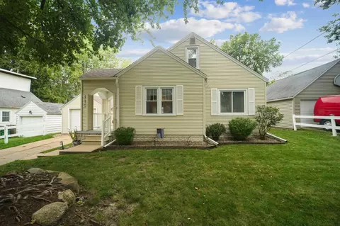 115 Carolina Ave, Waterloo, IA 50701