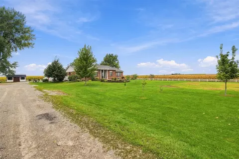 Exterior - 4440 Schultz Rd, Center Point, IA 52213 photo 5 of 5