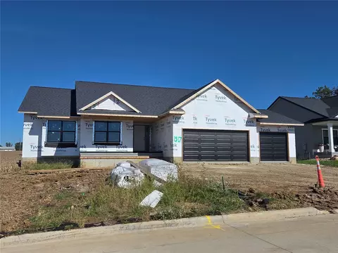 1517 3rd St SW, Mount Vernon, IA 52314