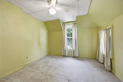 Bedroom - 544 E 4th St, Tipton, IA 52772 photo 5 of 6