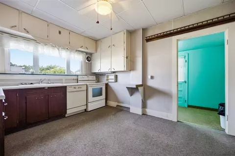 Kitchen - 544 E 4th St, Tipton, IA 52772 photo 2 of 3