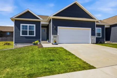 607 Thomas St, Tiffin, IA 52340