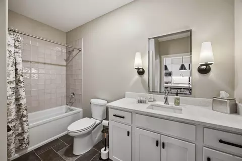 Bath - 1500 Main St #203, Ely, IA 52227 photo 3 of 3