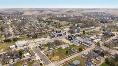 View/Area - 1500 Main St #203, Ely, IA 52227 photo 8 of 9