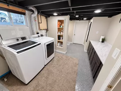 Other - 3823 E Avenue Ave NE, Cedar Rapids, IA 52402 photo 6 of 11