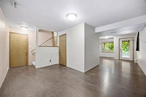Living - 5013 N Willowbend Rd NE, Cedar Rapids, IA 52411 photo 4 of 4