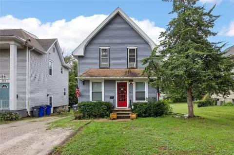281 34th Street Dr SE, Cedar Rapids, IA 52403