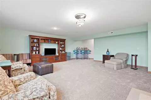 Living - 1318 Beringer Ct NE, Cedar Rapids, IA 52402 photo 4 of 4