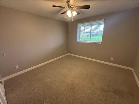 Bedroom - 1422 Eagleview Dr, Fairfax, IA 52228 photo 3 of 3