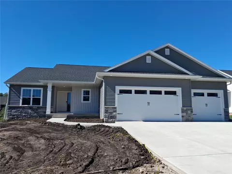4038 Tall Pines Ct, Marion, IA 52302