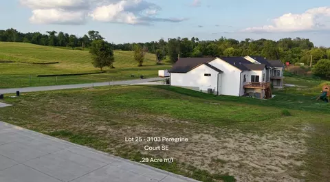 3103 Peregrine Ct SE, Cedar Rapids, IA 52403