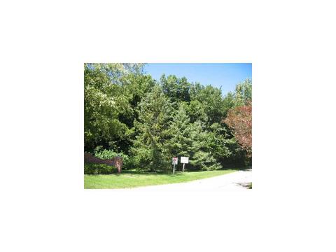 4203 Old Oak Dr NE, Cedar Rapids, IA 52411 photo 1