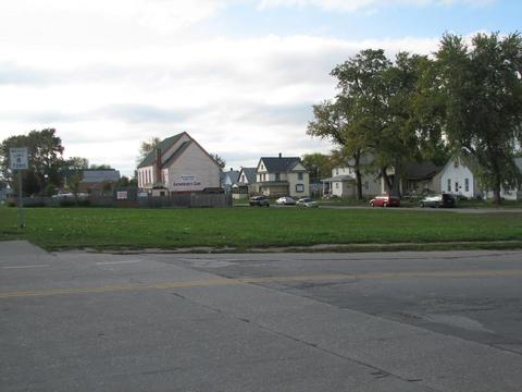 61 N Acres N 8th St, Council Bluffs, IA 51501