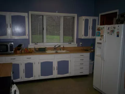 223 W 3rd St, Logan, IA 51546 photo 5
