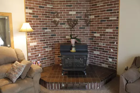 110 E Main St, Treynor, IA 51575 photo 7