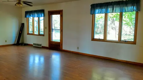 703 E Mill St, Avoca, IA 51521 photo 33