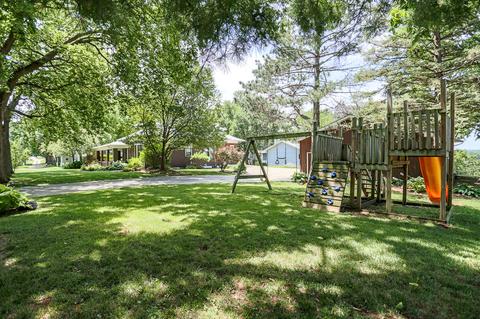 208 E Mill St, Avoca, IA 51521 photo 9