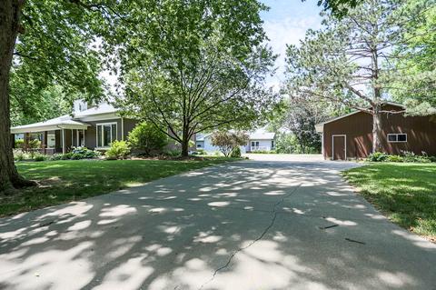 208 E Mill St, Avoca, IA 51521 photo 5