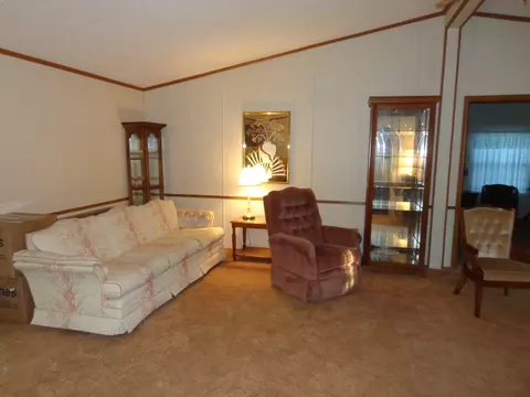 335 N Dye St, Carson, IA 51525 photo 5
