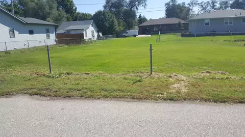 1503 Silver Ln, Carter Lake, IA 51510