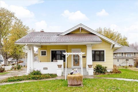 207 N Eleventh St, Dunlap, IA 51529