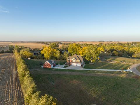 122 Grace St, Carson, IA 51525 photo 8
