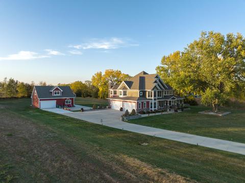 122 Grace St, Carson, IA 51525 photo 9