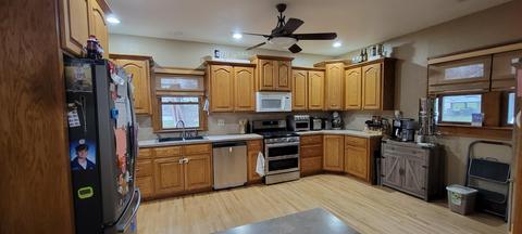 209 E Thomas St, Avoca, IA 51521 photo 8